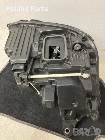 Ляв фар за Мерцедес Е класа 213 Mercedes E class W 213, снимка 6 - Части - 52716337