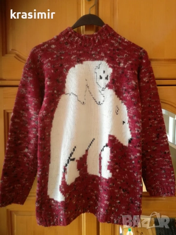 Нов плетен пуловер за 8-9 г момиче 