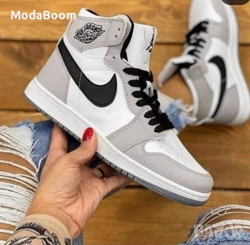 Унисекс обувки Nike, снимка 4 - Маратонки - 38334780