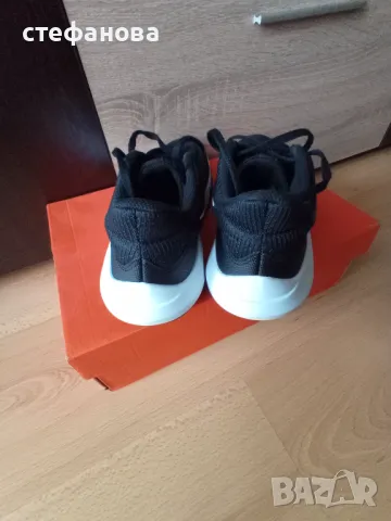 Маратонки , снимка 3 - Спортни обувки - 48471547