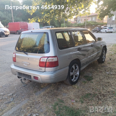 Субару форестър турбо 2002 г автоматик на части, снимка 4 - Автомобили и джипове - 52459810