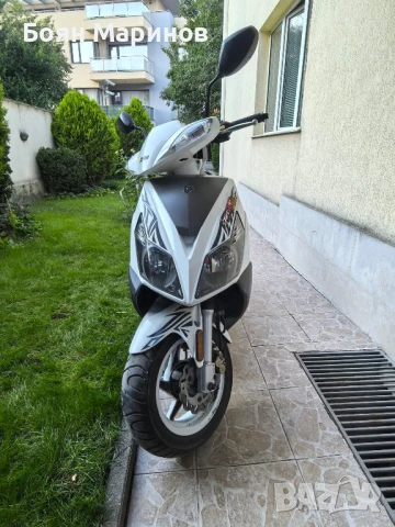 Скутер Сим джет 50 спорт , снимка 2 - Мотоциклети и мототехника - 51056932