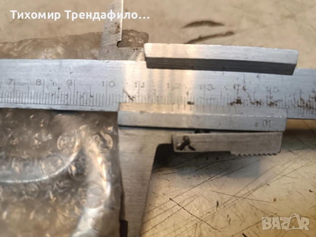 емблема оригинална тойота рав 4 Toyota Rav4 2003 Front Emblem 75311-1E010 , 753111E010, снимка 4 - Части - 52011621