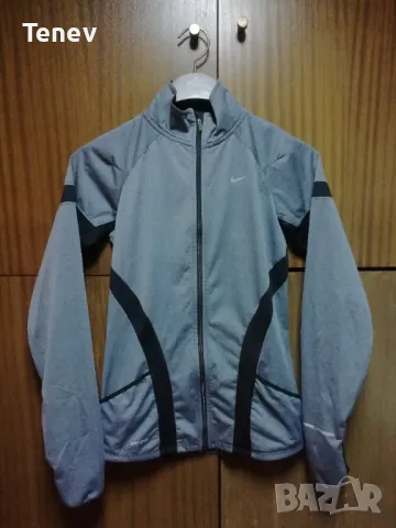 Nike Running Element Shield оригинално дамско яке горнище спортно размер XS