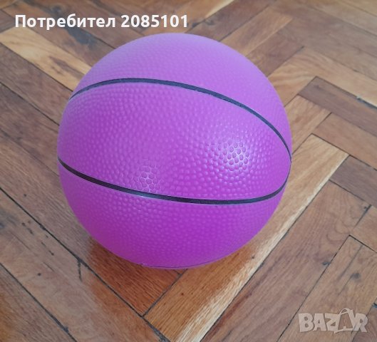 Топка за баскетбол, снимка 1 - Детски топки - 42375345