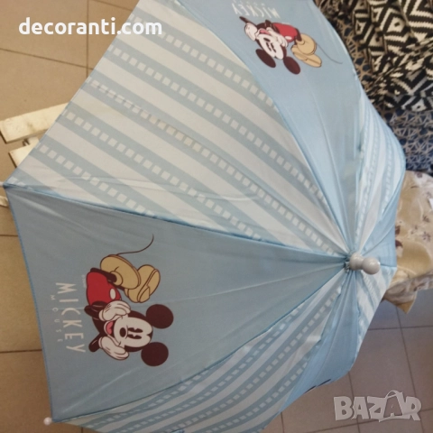 Детско чадърче Мики Маус на Дисни , снимка 2 - Чадъри - 51449911
