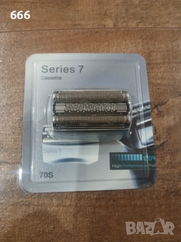 Сменяеми глави за електрическа самобръсначка Braun, снимка 3 - Друга електроника - 53025531