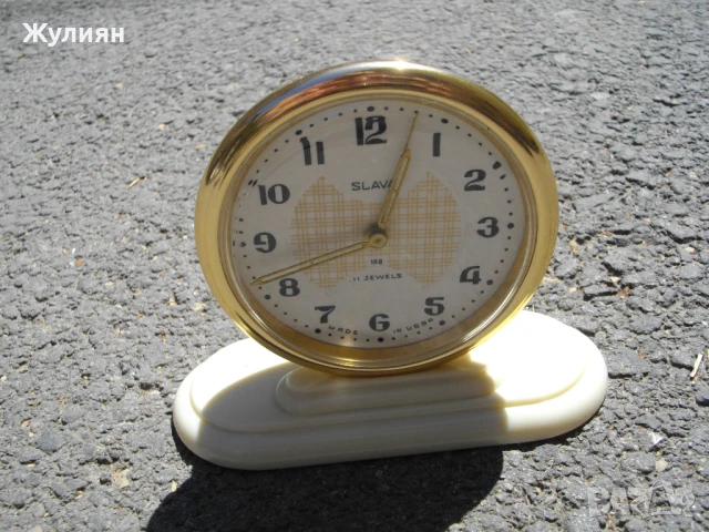 КОЛЕКЦИОНЕРСКИ БУДИЛНИК СЛАВА SLAVA КАТО НОВ 