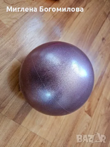 бухалки и топка за художествена гимнастика, снимка 2 - Художествена гимнастика - 49241153