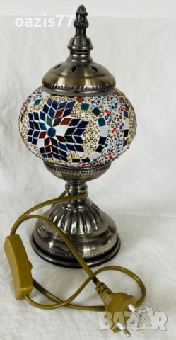 Витражна Декоративна настолна ел. лампа. € 57  Енергиен клас А -свръх икономична. 15W, р-ри 28/14 см, снимка 2 - Декорация за дома - 54167363