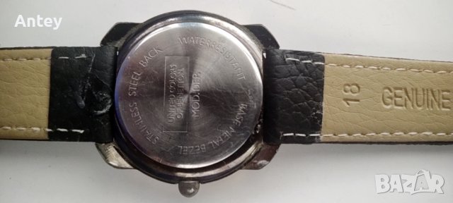 Много запазен оригинален BENETTON BY BULOVA, снимка 9 - Мъжки - 38184675