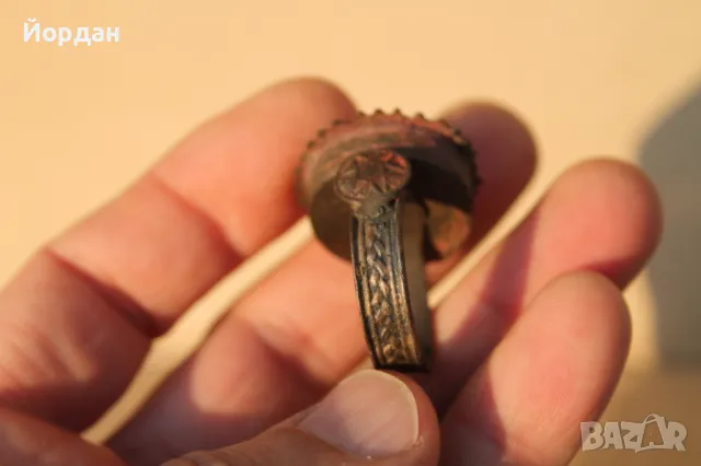 Бронзов възрожденски пръстен, снимка 7 - Антикварни и старинни предмети - 48157531