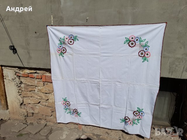 Стара бродирана покривка за маса #5, снимка 4 - Антикварни и старинни предмети - 32075478