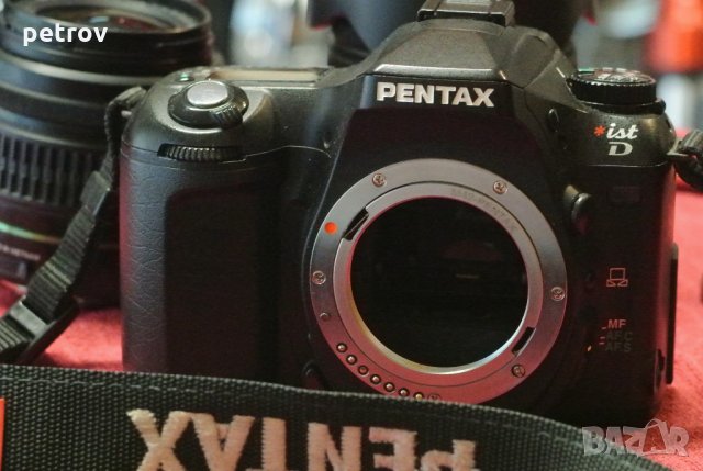 Фотоапарат Pentax Ist-D, снимка 4 - Фотоапарати - 35007703