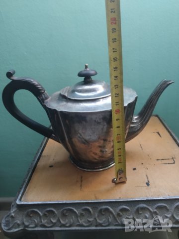 стар посребрен чайник, снимка 2 - Други ценни предмети - 38671723