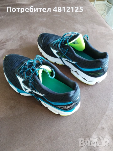 Mizuno maratonki 44 nomer, снимка 4 - Спортна екипировка - 54358342