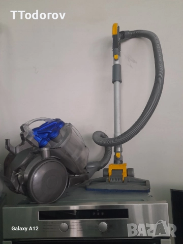 Прахосмукачка с контейнер Dyson DC29, 1400 W 