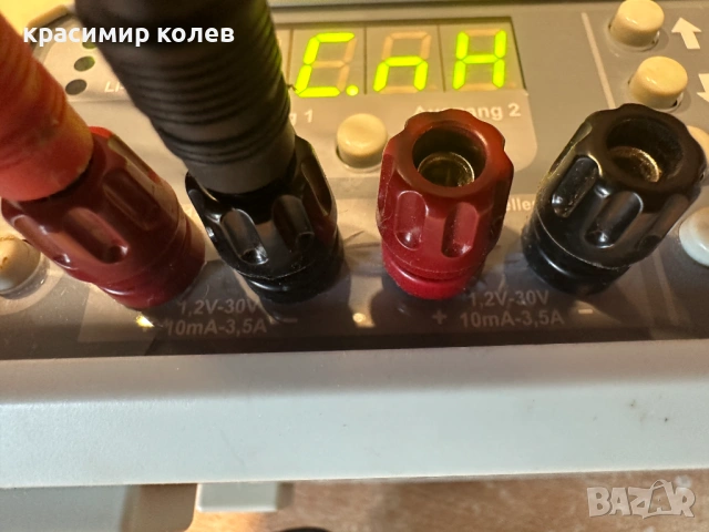 професионален акумулаторен зарядно-измервателен уред "ELV ALM 7010", снимка 4 - Друга електроника - 54321267