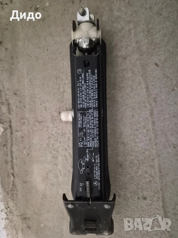 Оригинален крик за мерцедес С и Е класа .Може и за други модели