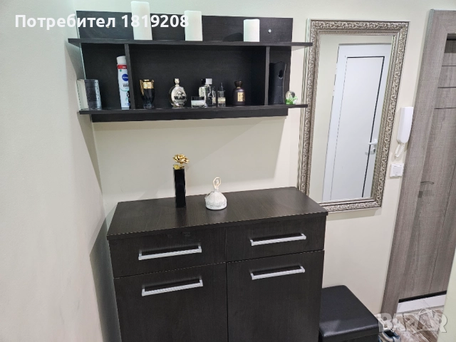 Продавам шкаф ,етажерка и огледало 12лв