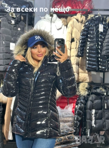 Moncler Дамско Черно Лачено Зимно Яке С Естествен Пух На Качулката Монклер Код E961