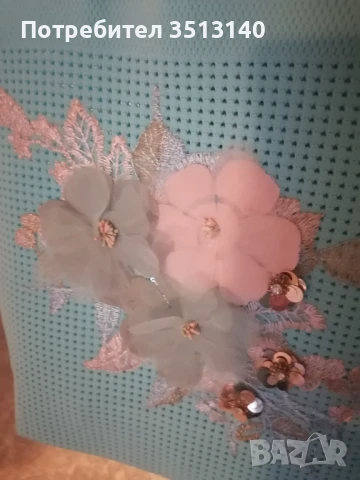 Текстилна чанта, платът е имитация на плетка с апликация машинна бродерия, снимка 4 - Чанти - 50599450