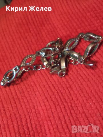 СКЪПОЦЕННА ДИЗАЙНЕРСКА АРТ ГРИВНА РОДИРАНО СРЕБРО 925 с ИНКРУСТИРАНИ НЕЖНИ КАМЪЧЕТА ЦИРКОН 25885