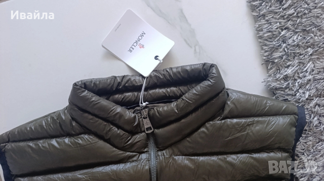 нов елек Moncler , снимка 12 - Спортни дрехи, екипи - 51463201