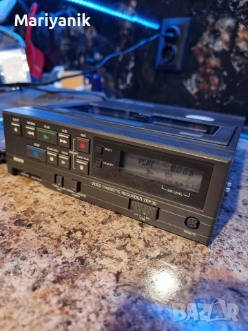 Bosh VRC 30 VHS recorder , снимка 6 - Плейъри, домашно кино, прожектори - 53245812