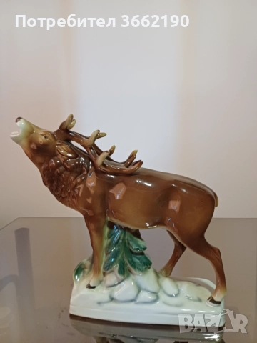 Старинен порцеланов елен
