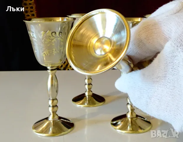 Бронзови чаши за ракия,на столче,лози,грозде. , снимка 5 - Антикварни и старинни предмети - 48295787