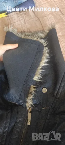 Armani Jeans оригинален дамски кожух , снимка 12 - Палта, манта - 56371321