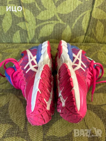 Дамски маратонки ASICS Gel-Nimbus 18, снимка 4 - Маратонки - 50539346