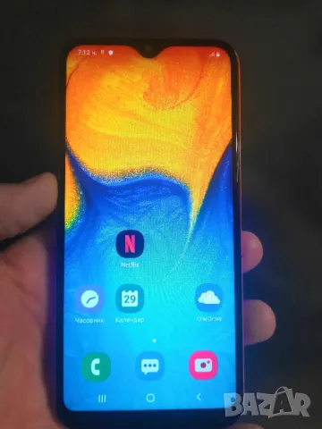 Samsung A20e - Перфектен