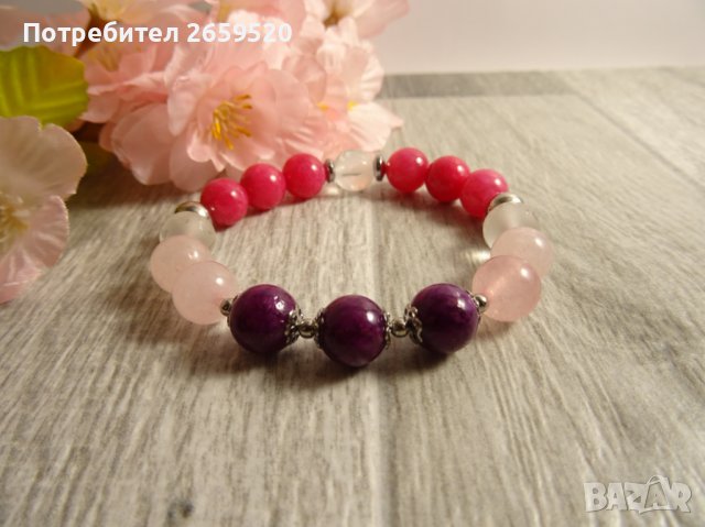 Дамска гривна от естествени камъни