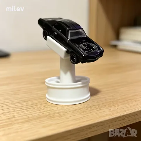 Пластмасова поставка за колички в мащаб 1:64