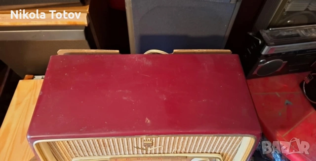 Продава се старинно радио Grundig. , снимка 2 - Антикварни и старинни предмети - 53294212