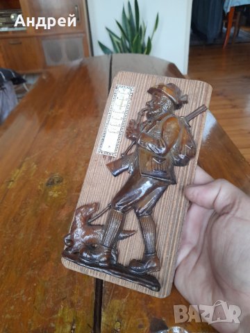 Стар сувенирен термометър Ловец, снимка 2 - Други ценни предмети - 42908425