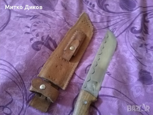 Ловен нож голям  с нов калъф естествена кожа 320х190мм дървена дръжка бряст с точило, снимка 4 - Ножове - 38518181
