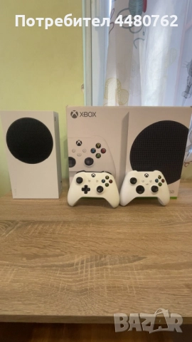 Xbox series S в отлично състояние 