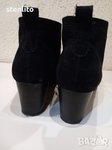 Обувки от велур на Marco Tozzi, снимка 5 - Дамски обувки на ток - 44805109