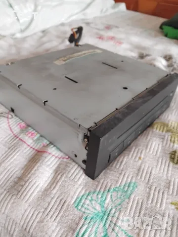 Чейнджър Mercedes ML W164 Мерцедес МЛ CD Changer, снимка 7 - Аксесоари и консумативи - 49196572