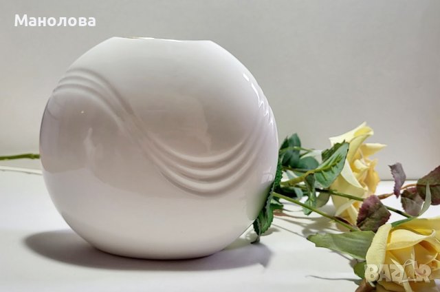 Японска порцеланова ваза Yamaji Japan., снимка 3 - Колекции - 42646681