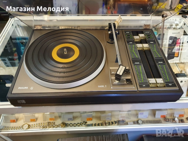 💽📻📀🎶 Грамофон Philips 410 Има вграден усилвател. С нова игла! В перфектно техническо и много доб, снимка 6 - Грамофони - 35589302