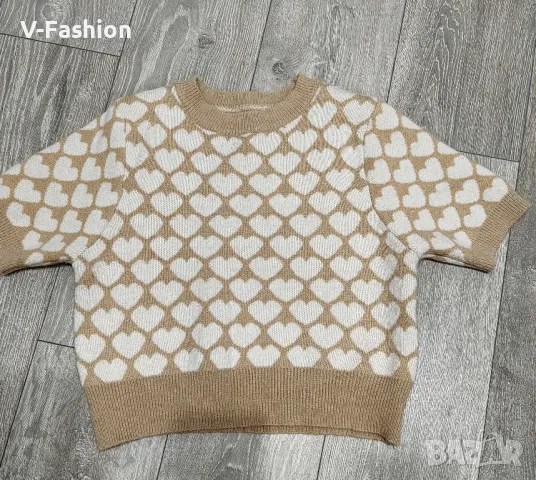 Дамски комплект с пола, снимка 12 - Комплекти - 48203152