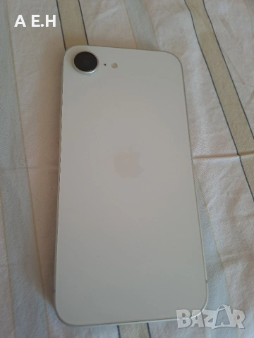 Apple iPhone 16e, 128GB, 5G, White Като НОВ !!!