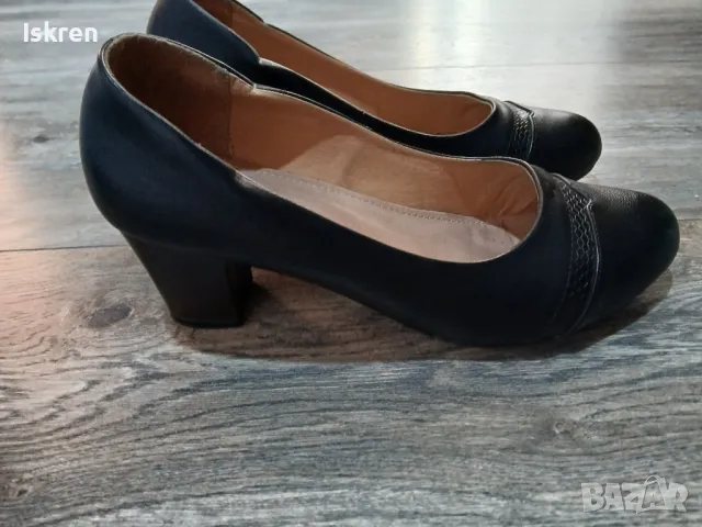 Продавам дамски обувки YINI По договаряне!, снимка 3 - Маратонки - 48389765