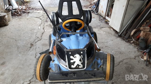 Лека кола за дете-- автомобил - БЪГИ  продавам, снимка 4 - Скутери и тротинетки - 31948013