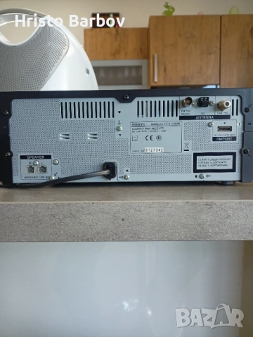 SONY hcd -HX80R, снимка 5 - Радиокасетофони, транзистори - 54190250