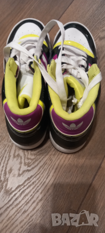 Адидас. Нови. Оригинал , снимка 3 - Маратонки - 44810678